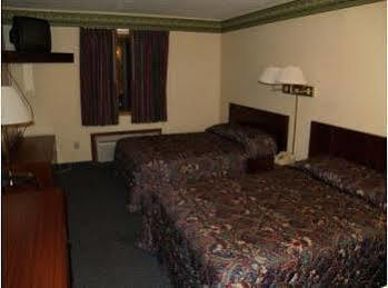Budget Inn Of Tazewell County Pounding Mill Экстерьер фото